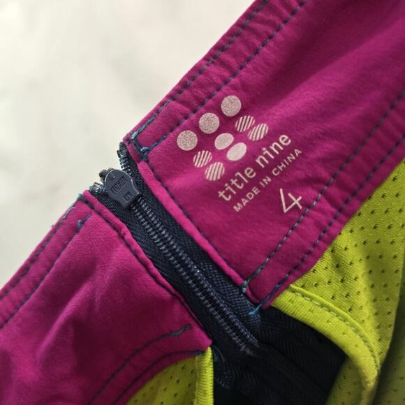 Title Nine Skirt Womens 4 Small Blue Green Skort Stretch Pleated Trailmix - Picture 3 of 13